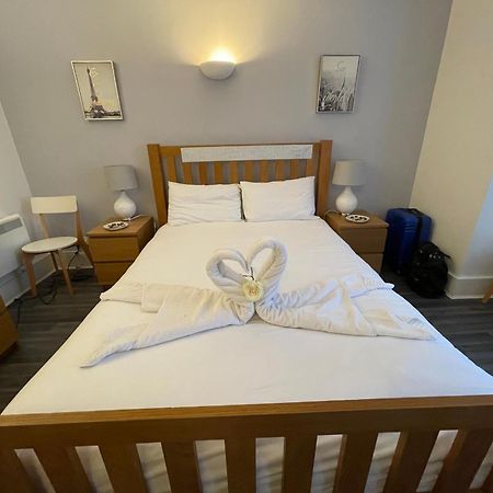 Bournemouth Hot Tub&Sauna Holiday Let Exterior foto