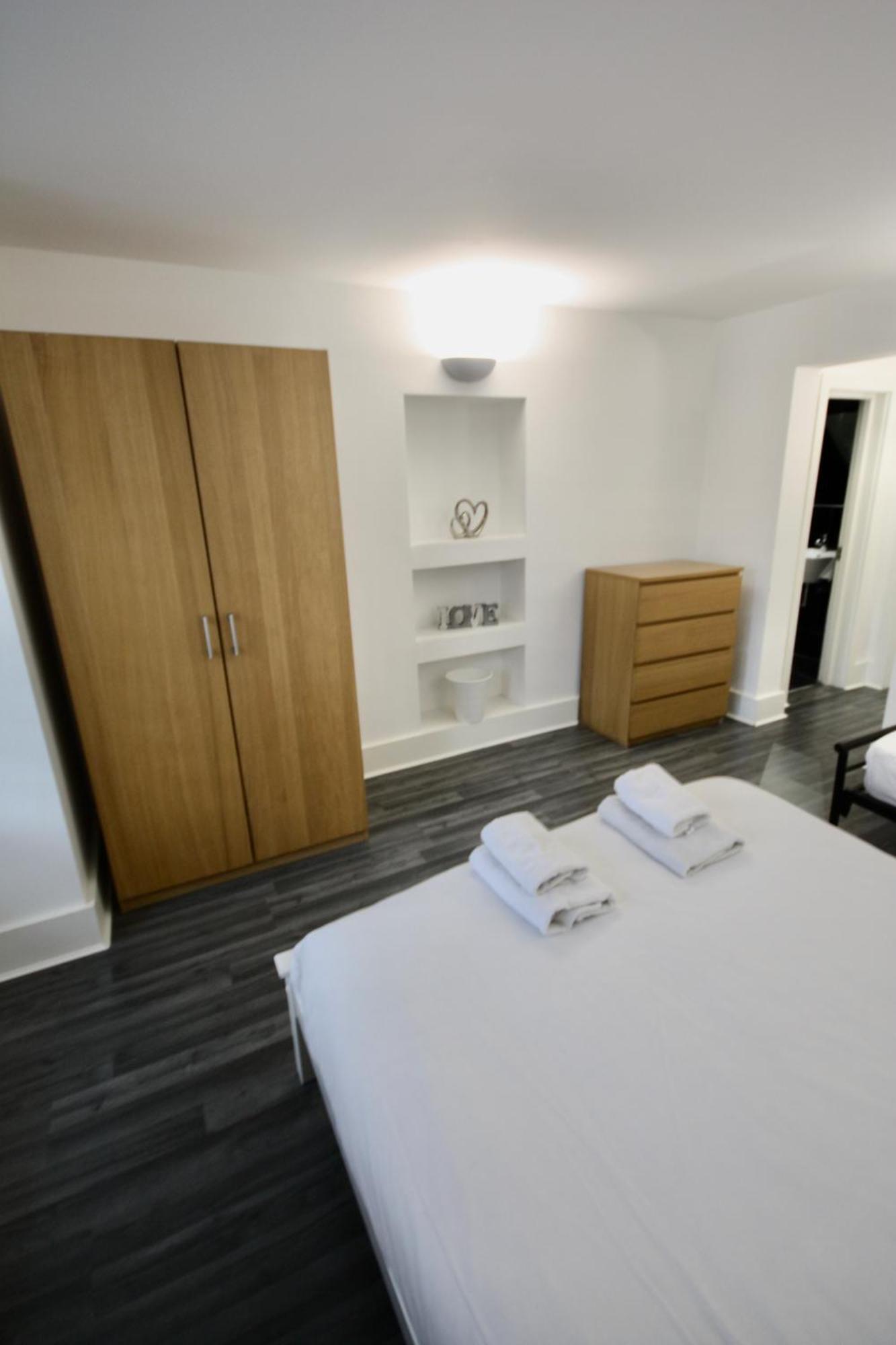 Bournemouth Hot Tub&Sauna Holiday Let Exterior foto
