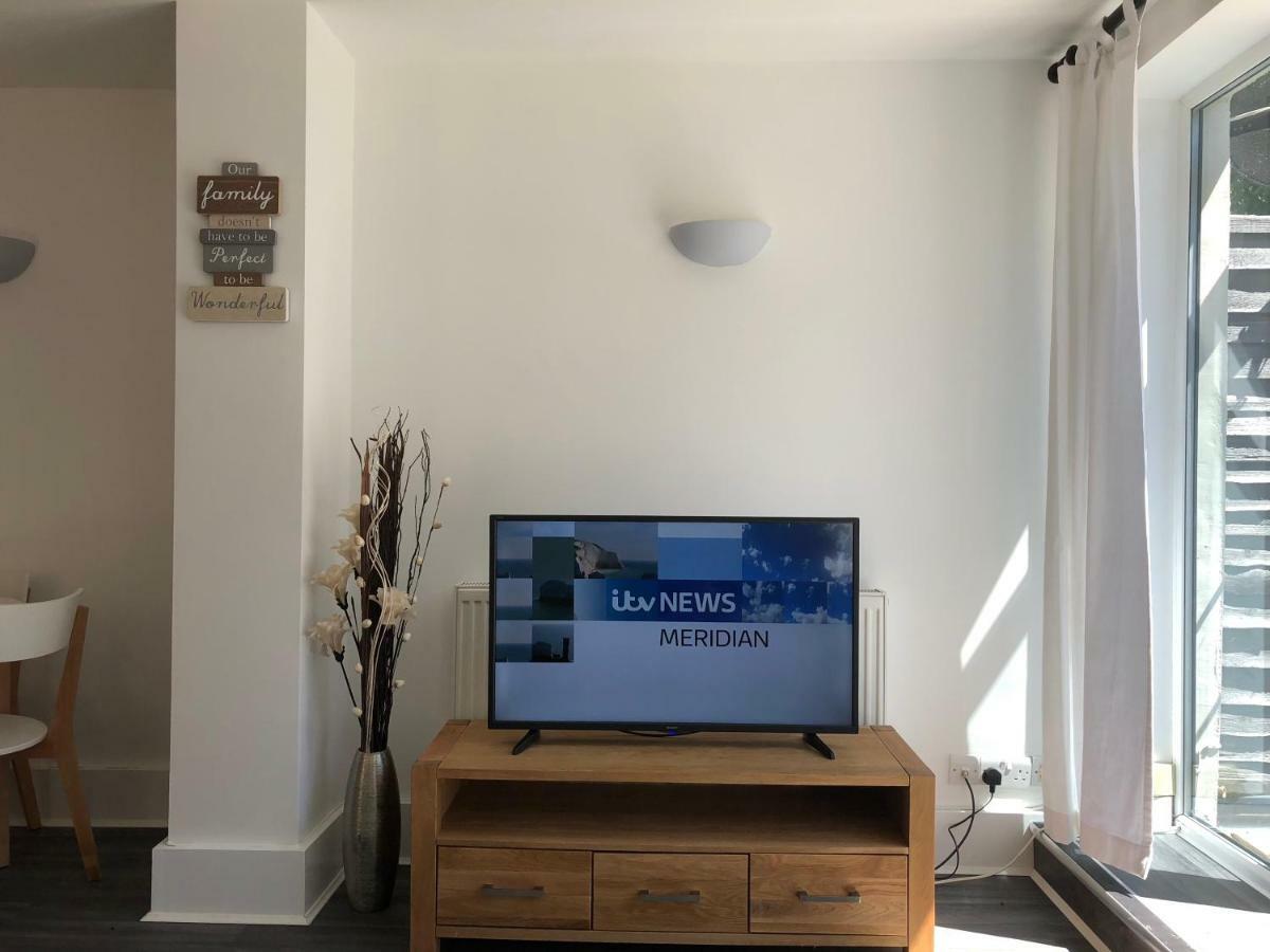 Bournemouth Hot Tub&Sauna Holiday Let Exterior foto